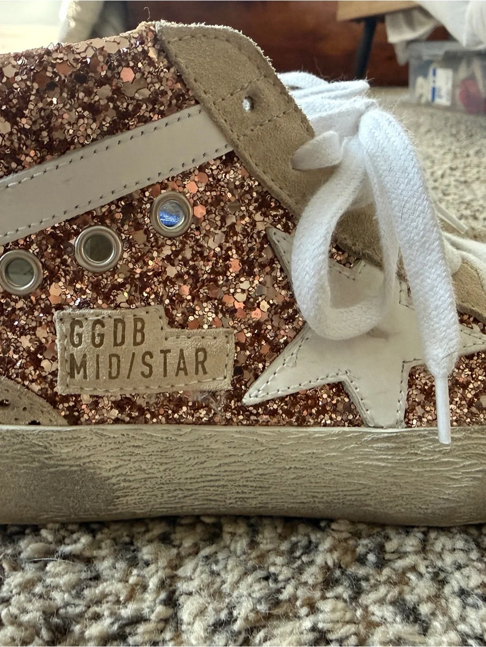 Golden Goose Women's Mid Star with pink glitter